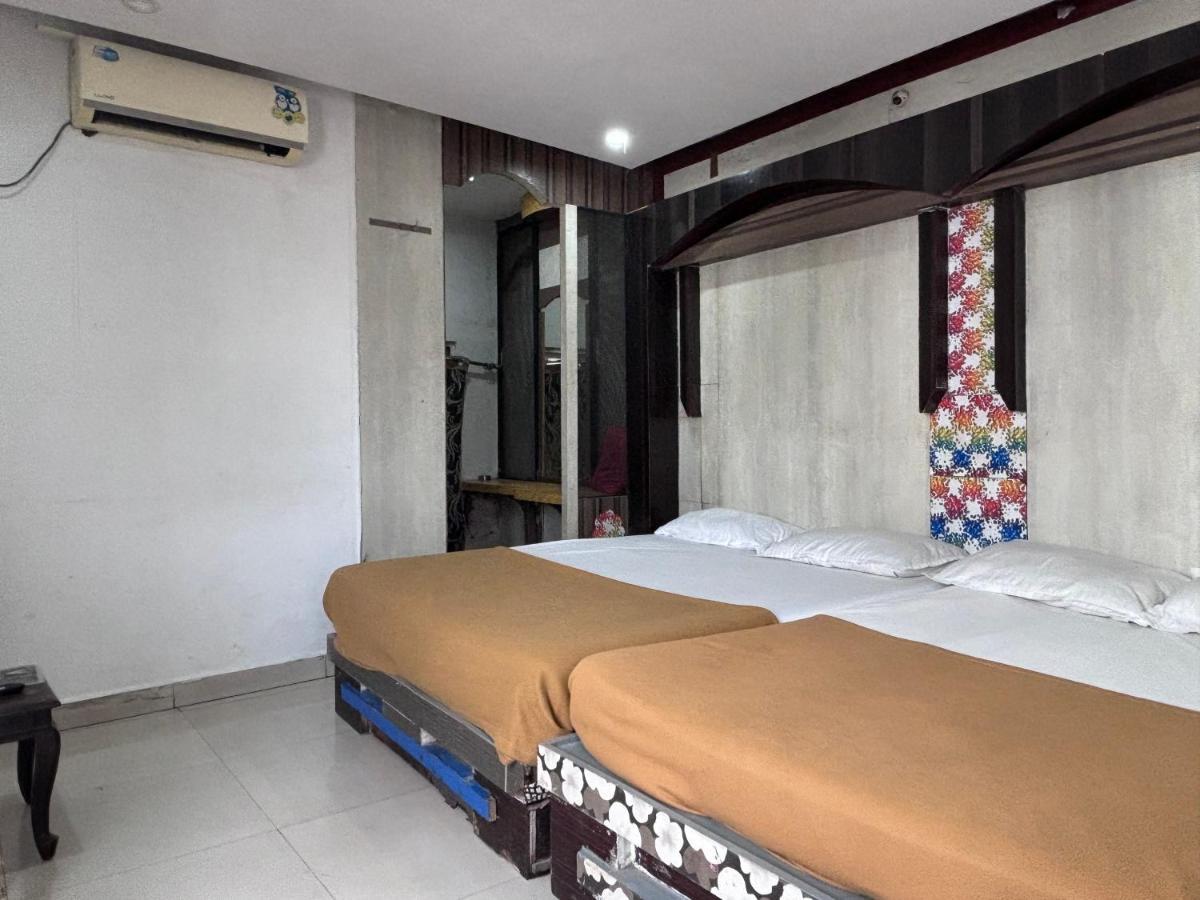 Hotel Raj Empire Mysore Eksteriør billede