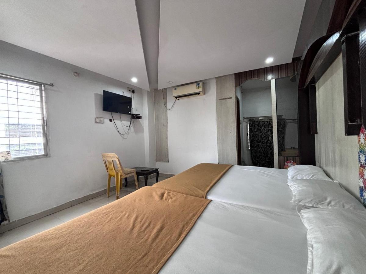 Hotel Raj Empire Mysore Eksteriør billede