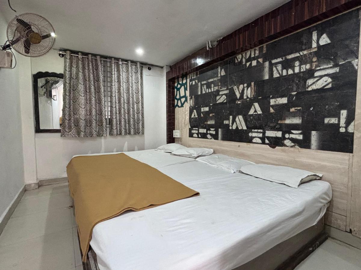 Hotel Raj Empire Mysore Eksteriør billede