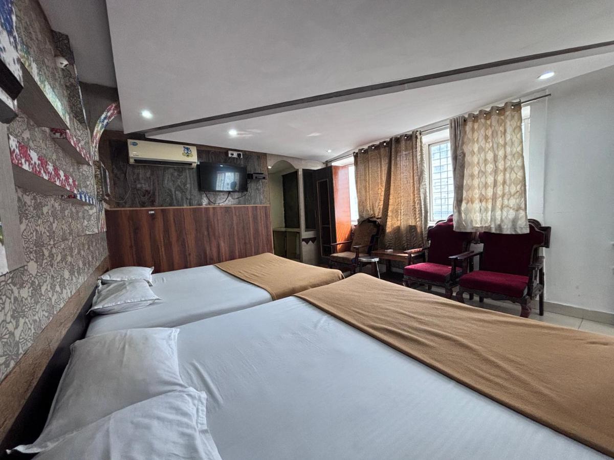 Hotel Raj Empire Mysore Eksteriør billede