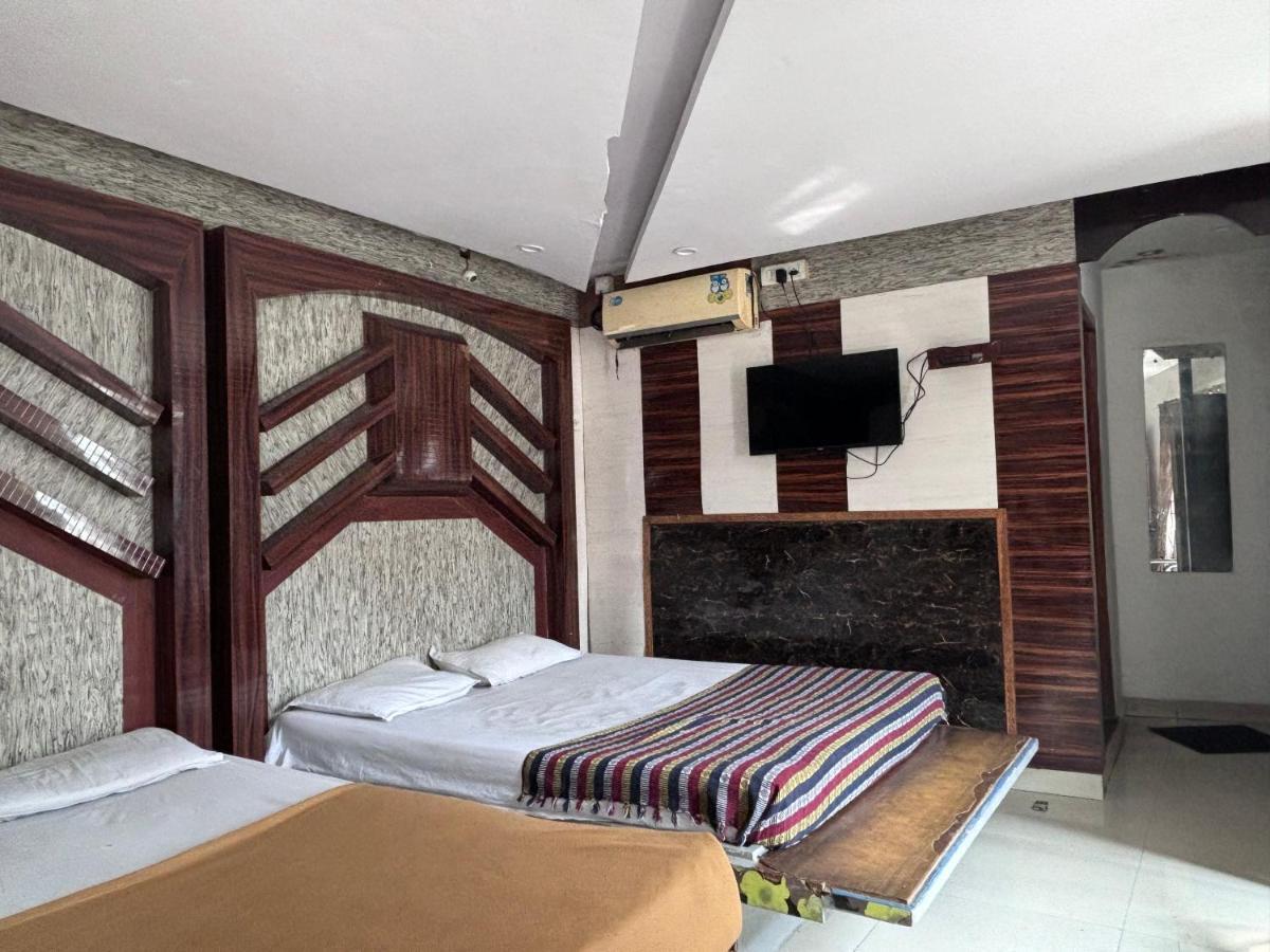 Hotel Raj Empire Mysore Eksteriør billede
