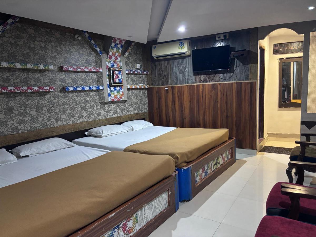 Hotel Raj Empire Mysore Eksteriør billede