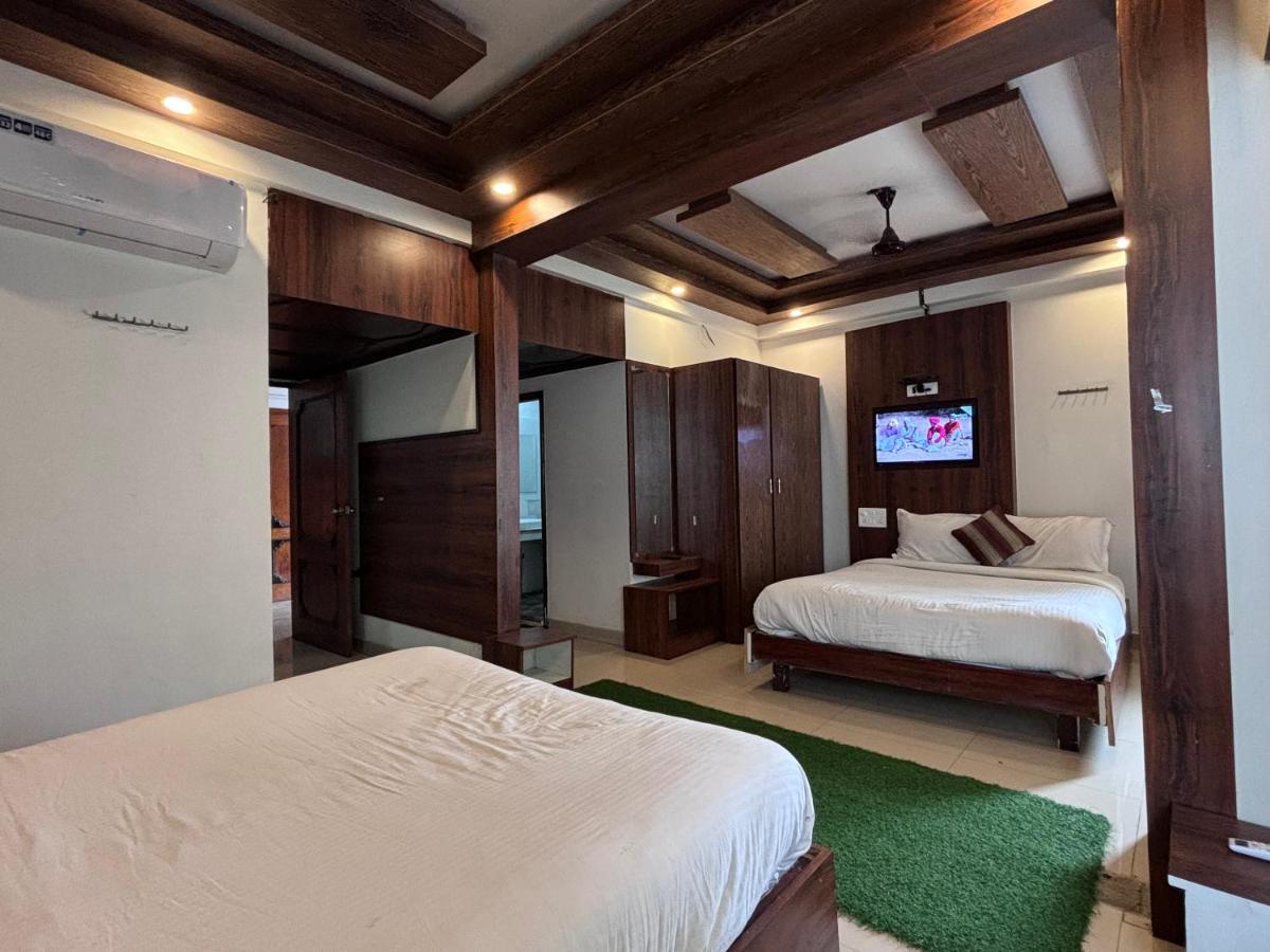 Hotel Raj Empire Mysore Eksteriør billede