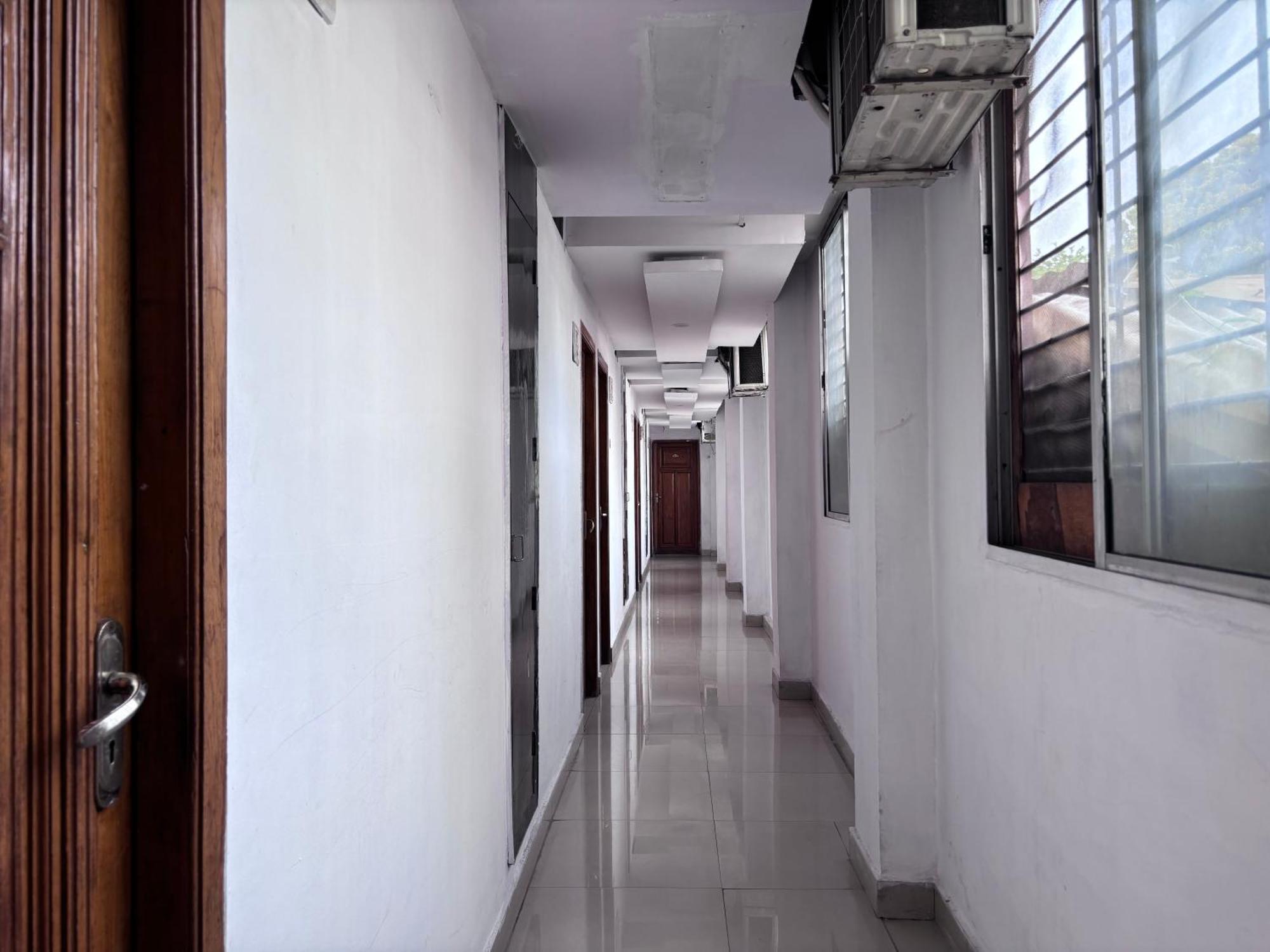 Hotel Raj Empire Mysore Eksteriør billede