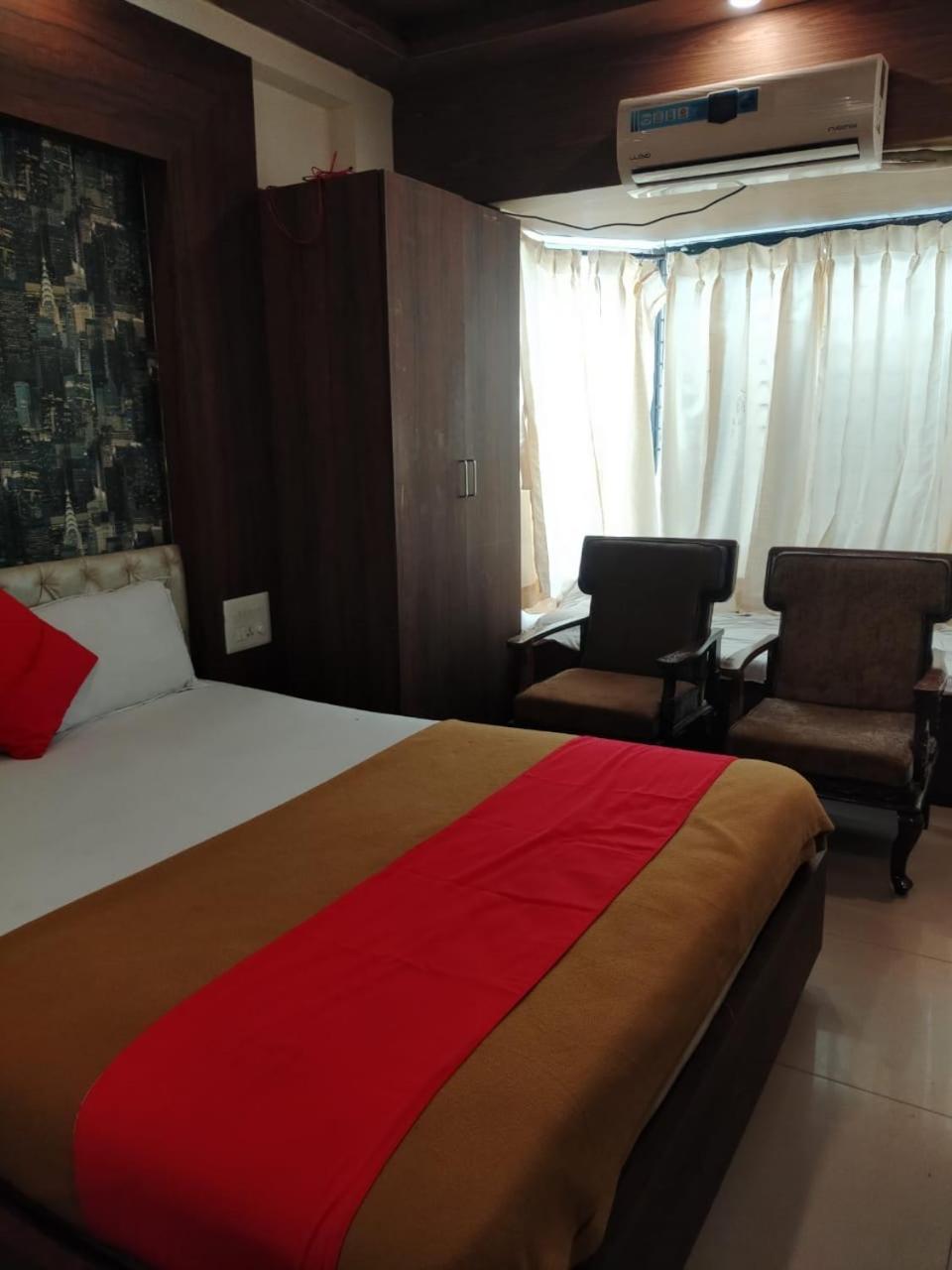 Hotel Raj Empire Mysore Eksteriør billede